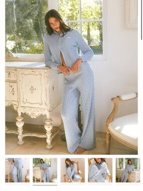 Light Blue Cable Knit Women’s Sweater Set - Brand: